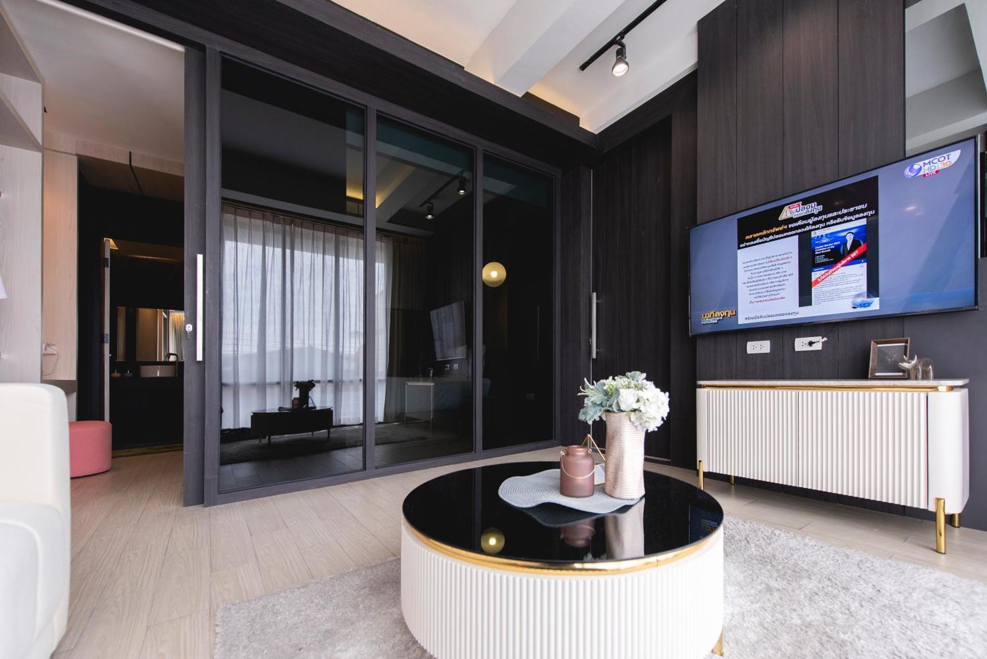 Qlosest Hotel Nakhonratcsaszima Kültér fotó
